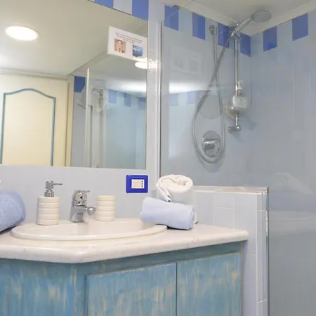 Апартаменты Central Studio Capri *